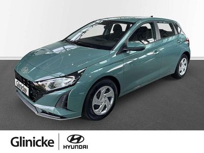 Mangrove green Gebraucht 2025 Hyundai i20 Select Kleinwagen | 19.790 € (Fairer Preis)