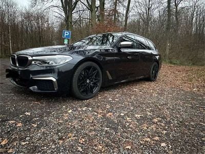 BMW M550