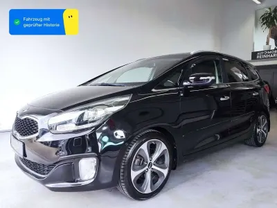Gebraucht Kia Carens 141 PS (103 kW) 2016 Schwarz Van / Kleinbus