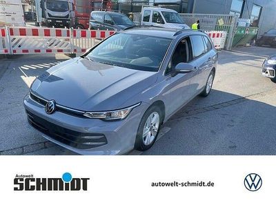 Gebraucht VW Golf VIII Life 116 PS (85 kW) 2024 Mondsteingrau Kombi