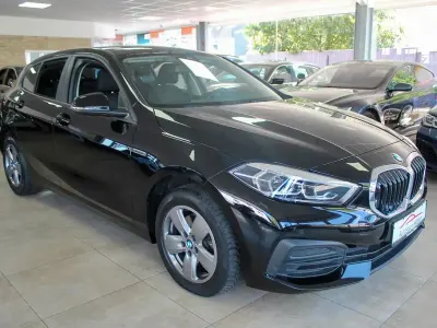 Gebraucht BMW 118 Advantage 136 PS (100 kW) 2022 Schwarz Limousine