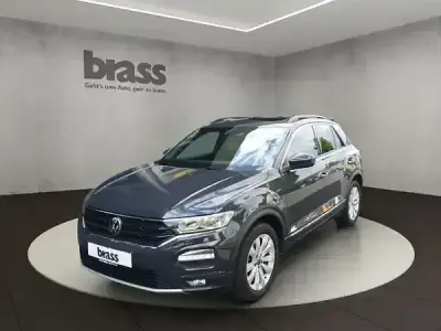 Używany VW T-Roc Sport 150 KM (110 kW) 2022 Szary SUV