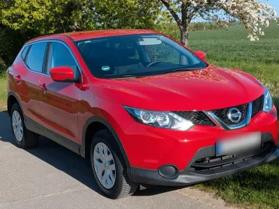 Usata Nissan Qashqai Visia 115 CV (84 kW) 2016 Rosso SUV