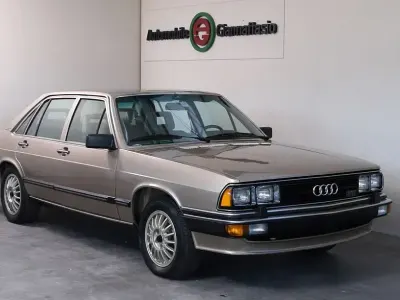 Gebraucht Audi 200 170 PS (125 kW) 1982 Gold Limousine