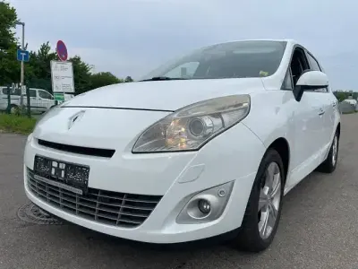 Gebraucht Renault Scénic III Luxe 160 PS (117 kW) 2010 Andere Van / Kleinbus