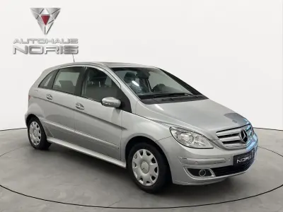 Gebraucht Mercedes B200 136 PS (100 kW) 2007 Silber Van / Kleinbus