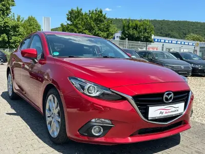 Gebraucht Mazda 3 Sports-Line 150 PS (110 kW) 2014 Rot Limousine