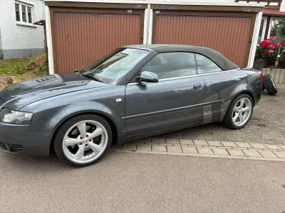 Gebraucht Audi A4 Cabriolet S-Line 220 PS (161 kW) 2004 Grau Cabrio