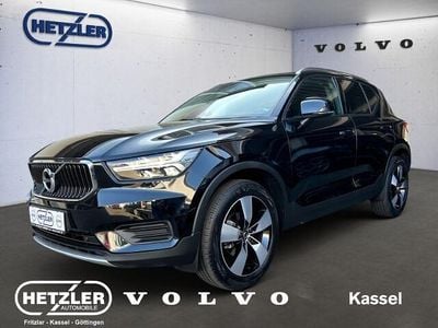 Black solid (stone) / solid Gebraucht 2022 Volvo XC40 Momentum SUV | 28.850 € (Fairer Preis)