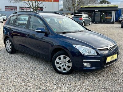 gebraucht Hyundai i30 CW*Klimaaut*SitzH*1.Hd.