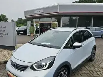 Gebraucht Honda Jazz Executive 98 PS (72 kW) 2023 Weiß Kleinwagen