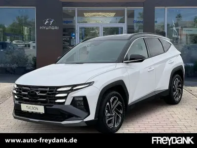 Gebraucht Hyundai Tucson Turbo 160 PS (117 kW) 2025 Serenity white / abyss black SUV