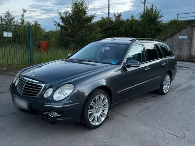 Gebraucht Mercedes E320 Avantgarde 224 PS (164 kW) 2008 Grau Kombi
