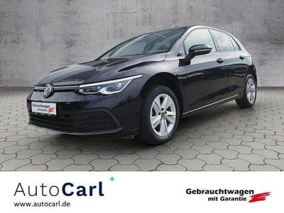 Gebraucht VW Golf VIII Life 131 PS (96 kW) 2023 Deep black perleffekt Limousine