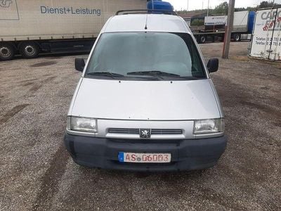 Gebraucht Peugeot Expert 102 PS (75 kW) 1999 Grau Van