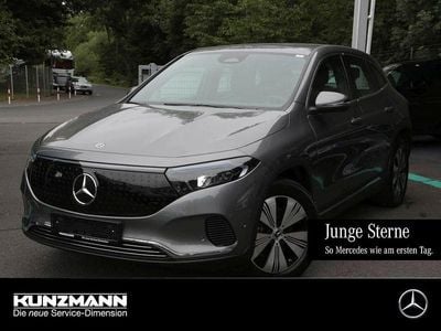 Mercedes EQA250+