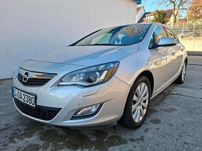 Usata Opel Astra 179 CV (131 kW) 2010 Grigio Utilitaria