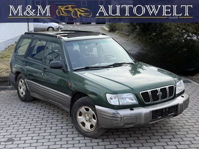 Usata Subaru Forester 125 CV (91 kW) 2001 Verde SUV