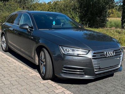 Grau Gebraucht 2016 Audi A4 Sport Kombi | 14.900 € (Fairer Preis)