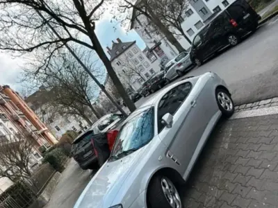 Gebraucht Hyundai Coupé 143 PS (105 kW) 2005 Silber Coupé