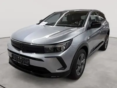 Gebraucht Opel Grandland X 130 PS (95 kW) 2024 Quarz silber metallic SUV