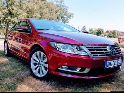 Gebraucht VW CC 140 PS (102 kW) 2013 Rot Limousine