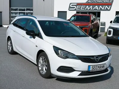 Gebraucht Opel Astra Elegance 105 PS (77 kW) 2021 Weiß Kombi