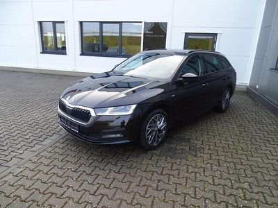 Gebraucht Skoda Octavia Tour 150 PS (110 kW) 2023 Schwarz Kombi