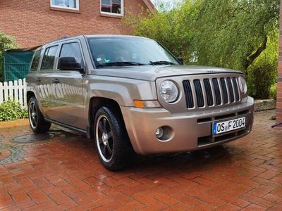 gebraucht Jeep Patriot Sport 2.4 Sport