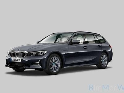 Gebraucht BMW 330e Sport Line 252 PS (185 kW) 2022 Grau Limousine