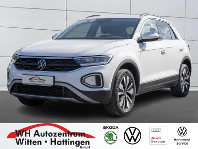 Gebraucht VW T-Roc Move 116 PS (85 kW) 2023 Weiß SUV