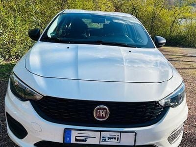 Usata Fiat Tipo Pop 95 CV (69 kW) 2019 Bianco Berlina