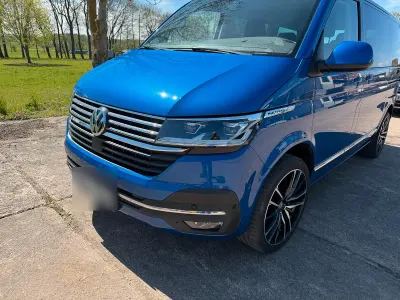 Gebraucht VW T6.1 204 PS (150 kW) 2021 Blau Van