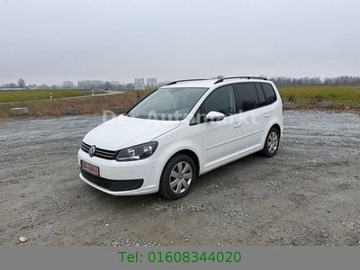 Weiß Gebraucht 2013 VW Touran Comfortline Van / Kleinbus | 9.900 € (Guter Preis)