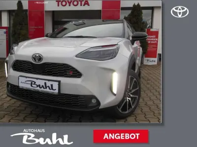 Gebraucht Toyota Yaris Cross Sport 116 PS (85 kW) 2023 Grau SUV
