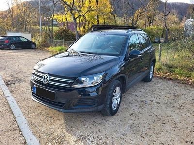 Schwarz Gebraucht 2012 VW Tiguan SUV | 8.550 € (Guter Preis)
