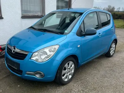 Brugt Opel Agila 90 HK (66 kW) 2008 Blå Hatchback