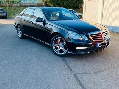 Mercedes E63 AMG