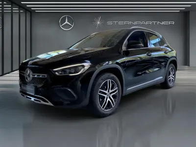 Gebraucht Mercedes GLA250 Progressive 160 PS (117 kW) 2022 Schwarz SUV