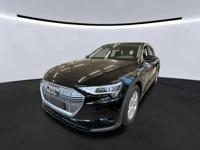 Usata Audi e-tron Ambiente 230 kW (313 CV) 2022 Nero SUV