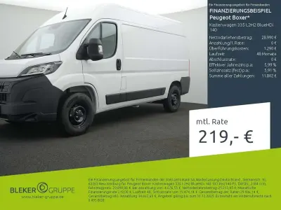 Gebraucht Peugeot Boxer 140 PS (102 kW) 2025 Kaolinweiß Van