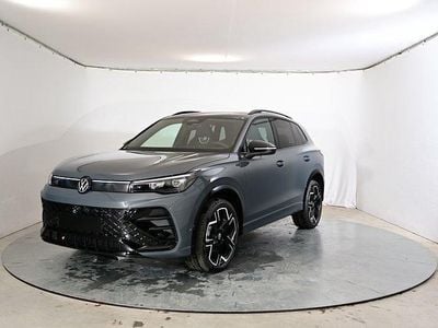 Delfingrau metallic delfingrau metallic Neu 2025 VW Tiguan R-line SUV | 51.290 € (Superpreis)