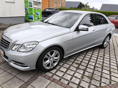 Mercedes E220