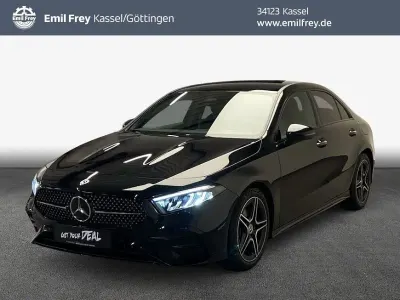 Gebraucht Mercedes A200 Edition 163 PS (119 kW) 2026 Schwarz Limousine