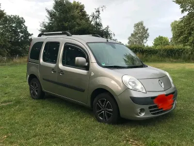 Gebraucht Renault Kangoo 120 PS (88 kW) 2012 Van / Kleinbus