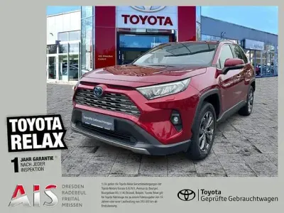 Gebraucht Toyota RAV4 Hybrid Team 218 PS (160 kW) 2023 Red mc. SUV