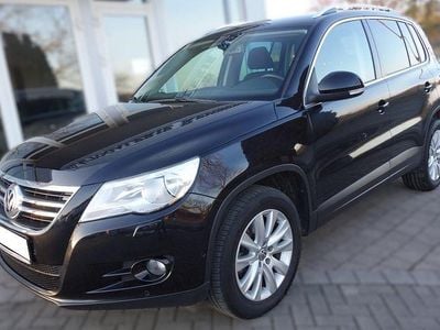 Schwarz Gebraucht 2011 VW Tiguan Team SUV | 9.700 € (Fairer Preis)