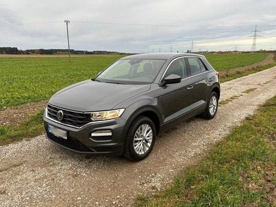 Gebraucht VW T-Roc 116 PS (85 kW) 2018 Grau SUV