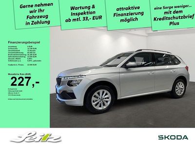 Brilliant silber metallic Gebraucht 2025 Skoda Kamiq Selection SUV | 23.599 € (Guter Preis)