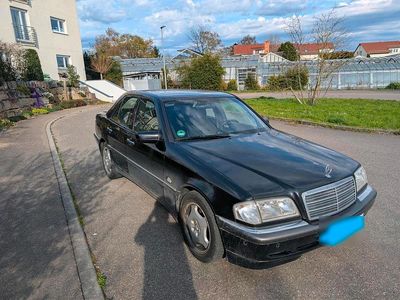 Gebraucht Mercedes C240 170 PS (125 kW) 2000 Schwarz Limousine